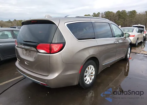 2018 Chrysler Pacifica Touring L из США, поврежденный, VIN 2C4RC1BG4JR107347